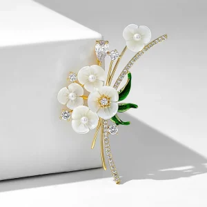 New Delicate Floral Brooch Pin Unisex High-end Feminine Pearl Corsage Luxury Design White Crystal Pins Rhinestone Accessories 1