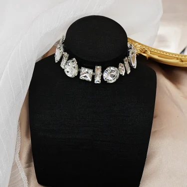 Geometric Crystal Choker Necklaces for Women Water Drop Clavicle Chain Necklaces Statements Jewelry Gifts 3