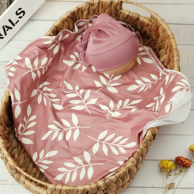 Ylsteed Newborn Photography Wrap with Matching Hat Leaves Printed Stretch Swaddle Infant Photo Shooting Outfits 4