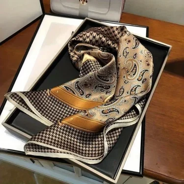 Luxury Paisley Houndstooth Printed Square Scarf Coffee Color Thin Smooth Neck Scarf Vintage Style Sunscreen Headscarf For Women 2