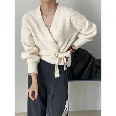 Early Autumn Bow Tie V-Neck Knit Women's Short High Waist Cardigan Sweater Coat Overlay Design Sense Top 5