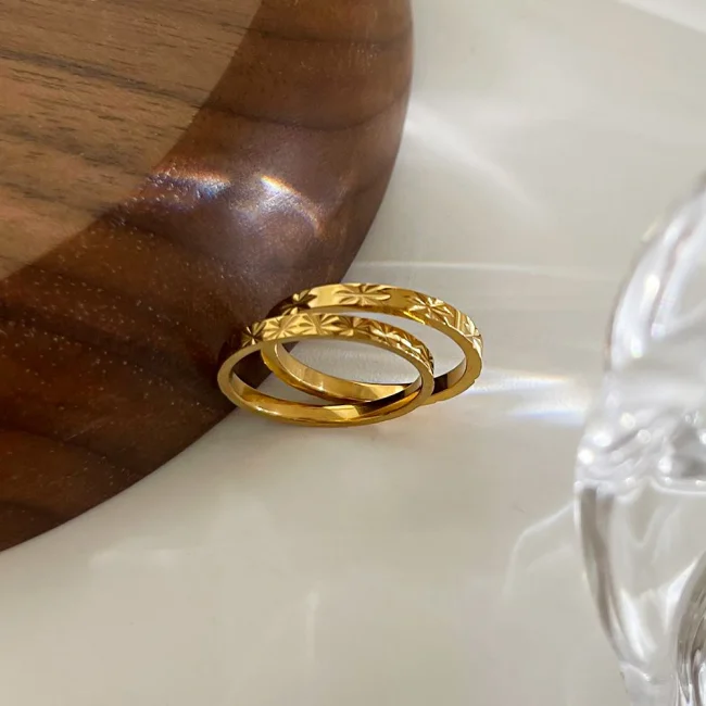 GHIDBK Tarnish Free Stainless Steel 18K Gold Pvd Plated Starburst Textured Rings for Women Fashion Wedding Jewelry Stackable 6