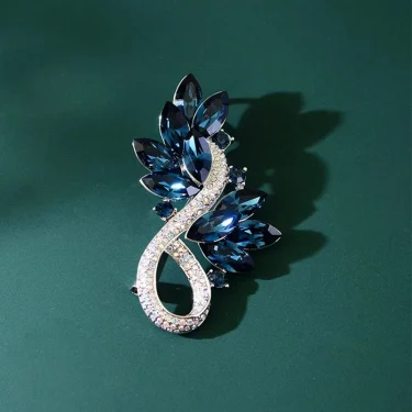 SKEDS Luxury Elegant Women Girls Rhineston Glass Brooches Pins High Quality Exquisite Lady Shining Suit Office Jewelry Corsage 6