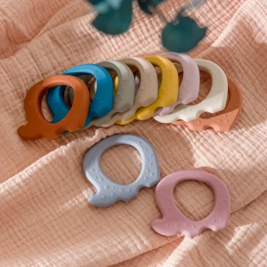 New 1PC Cartoon Elephant Silicone Molar Chewing Toys Baby Health Teether Toys Newborn Nursing Oral Care Baby Accessories 2