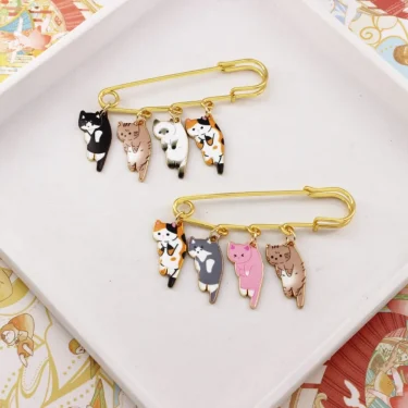 Cute Enamel Cat Brooch Pins for Women Cute Cat Metal Jeans Saftey Pins Kitten Animal Lapel Badge Girl Backpack DIY Accessories 1
