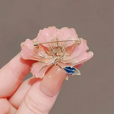 Trendy Elegant Pearl Peony Flower Brooch For Women Exquisite Crystal Rhinestone Brooch Pin Luxury Banquet Wedding Jewelry Gifts 5