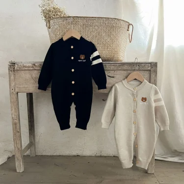 Ins Autumn Newborn Girl Bodysuit Cotton Bear Printed Long Sleeve Baby Girl Jumpsuit Loose Embroidery Toddler Girl Knitted Romper 1