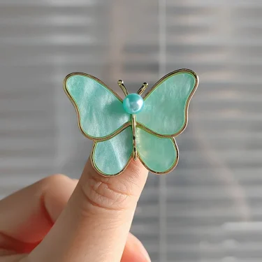 2025 Fritillary Butterfly Brooch Women's premium feeling niche Pearl pin corsage suit jacket brooch accessory 4