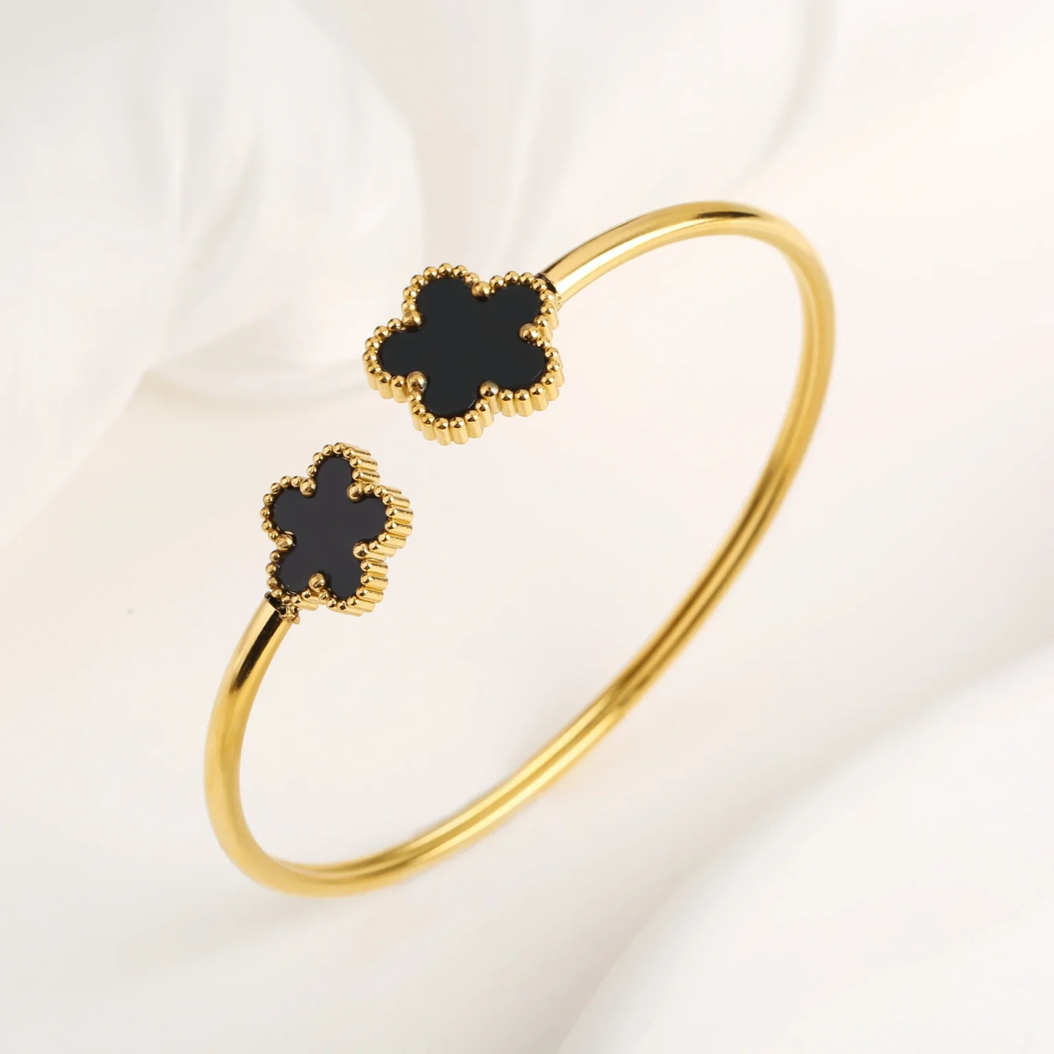 New Design Lucky Stainless Steel FIve Leaf Flower Bangle Ring Jewelry Set for Women Waterproof Fashion Jewelry Party Gift Clover 4