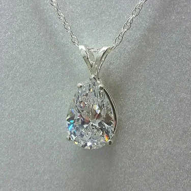Huitan Luxury Pear Cubic Zirconia Pendant Necklace for Bridal Wedding Engagement Party High-quality Silver Color Fashion Jewelry 1