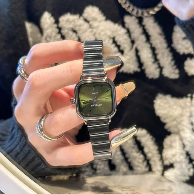 Hot Sale Luxury Brand Black Watch Women Fashion Quartz Watches Ladies Adjustable Stainless Steel Strap Wristwatches Reloj Mujer 3