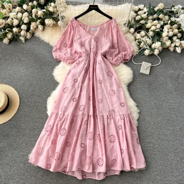 Retro Elegant Embroidery Hollow Out V Neck Chiffon Dress A-line Long Sleeve Casual High Waist Dress Women Summer Clothing 2