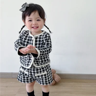Two Piece Set For Spring And Autumn New Baby Boys And Girls' Tweed Black Plaid Long Sleeved Shirt With Open Coat And Short Pant 4