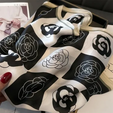 Luxury Silk Scarfs Square Scarf Korean Fashion Kerchief Popular Silk Scarves Bandanna Wraps Scarf Decoration Shawl 70*70CM 5