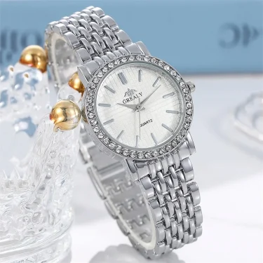 New Luxury Exquisite Women Quartz Watch Business Fashion Casual Round Rhinestone Quartz Watch Gift For Friends Family Relogio 2