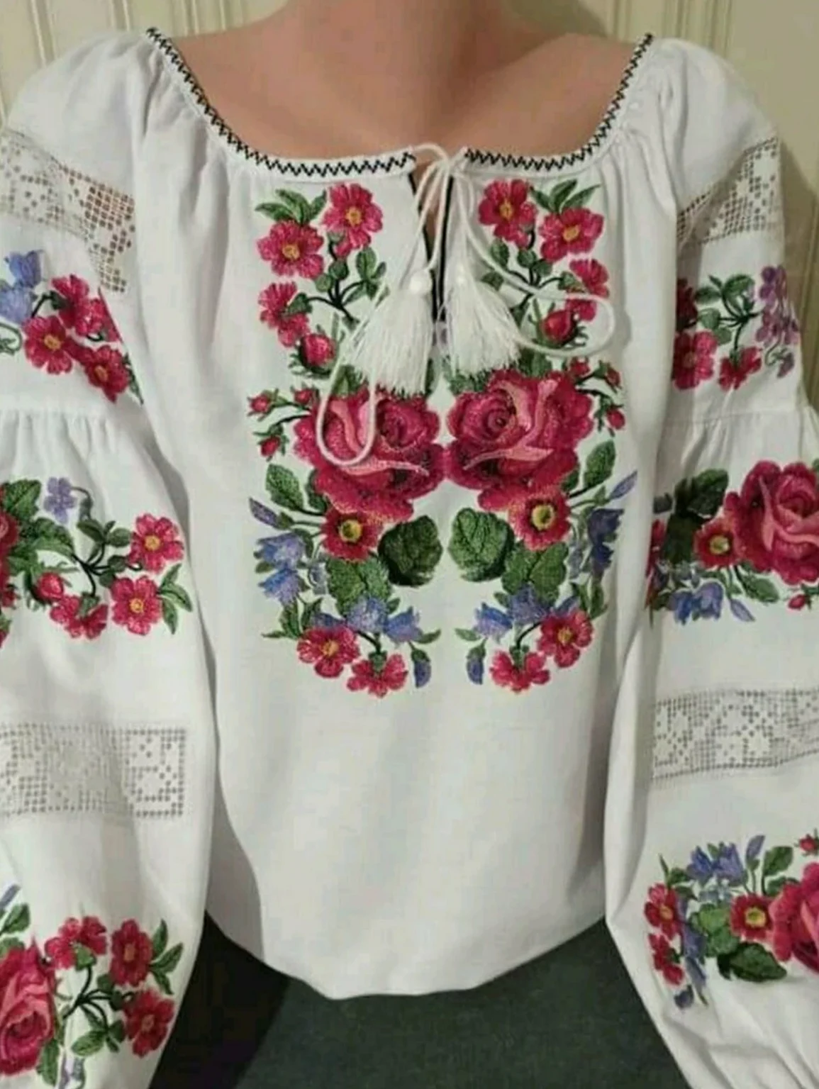 Flower Print Lantern Sleeves Boho Blouse Sexy Lace Tassel O Neck Hollow Out Women Tops Spring Summer Autumn Chic Blouses 2
