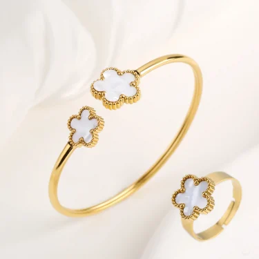 New Design Lucky Stainless Steel FIve Leaf Flower Bangle Ring Jewelry Set for Women Waterproof Fashion Jewelry Party Gift Clover 1