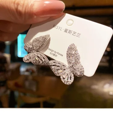 New Butterfly Zircon Earrings women's Korean jewelry literary style earrings net red temperament simple new earrings 3