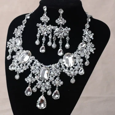 Itacazzo Bride Accessories Exquisite Necklace Earrings Three Piece Set&Suitable for Women's Wedding, Birthday, Party Matching 2