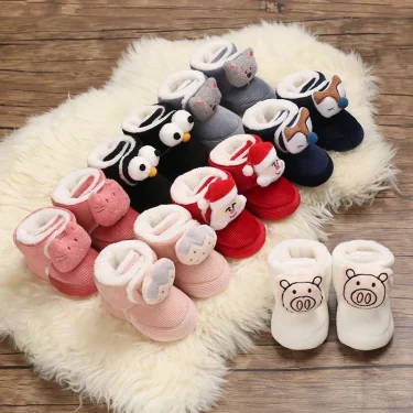 Winter baby shoes 0-18M thick and plush warm cotton shoes for boys and girl cute soft and non slip walking shoes 1