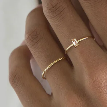 Chic Twisted Rope Slim Ring for Women, Stainless Steel Metal Wedding Rings Finger Band, New Elegant Simple Vintage Party Jewelry 4
