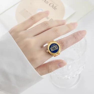 The New Electronic Watch Can See The Time Creative Ring Finger Watch Simple Men And Women Ring Watch 4