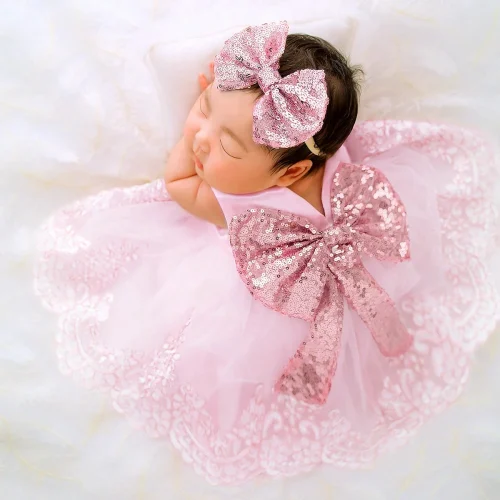 Ylsteed Newborn Photography Outfits Girl Big Bow Lace Dress with Glitter Bow Headband 100 Days Baby Girl Photoshoot Picture Gown 1