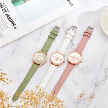Fashion Casual Female Quartz Clock Simple Little Bee Design Women Watches Vintage Green Leather Ladies Luxury Wristwatches 2