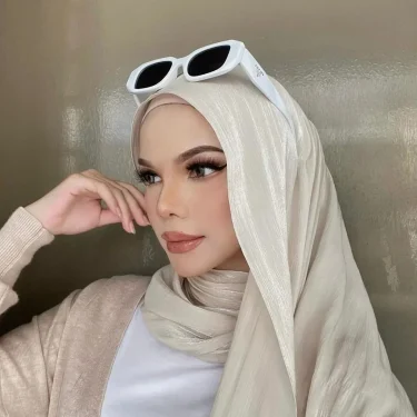 Muslim Fashion Hijab Scarf Head Scarf Headwraps For Muslim Women Head Wrap Islamic Shimmer Silk Shawl Luxury scarfs 180*70cm 3