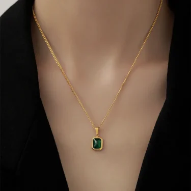 Retro Square Green Zircon Pendant Necklace For Women Titanium Steel Necklace Girls Wedding Engagement Jewelry 2