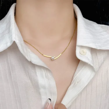 316L stainless steel Fashion One pearl necklace women temperament simple collarbone chain necklace jewelry 5