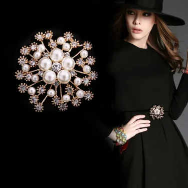 Trendy Classic Elegant Crystal Brooches Pearl Rhinestone Clothing Brooch Luxury Metal Lapel Pins For Lady Wedding Jewelry Gifts 3