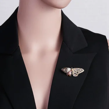 Sweet Rhinestone Pearl Insect Butterfly Brooch Pin for Women Girls Ins Style Trendy Coat Dress Wedding Party Jewelry Decoration 4