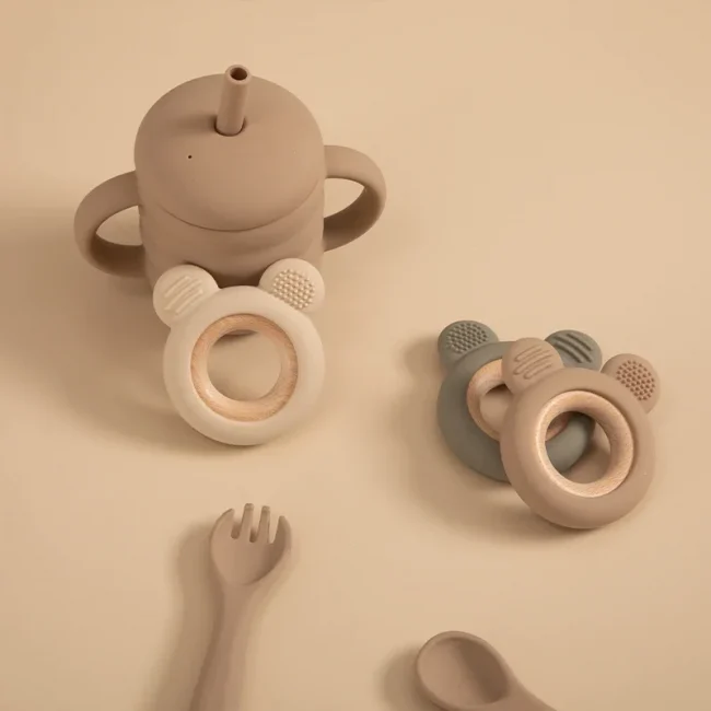 1PC Baby Silicone Wooden Teether Ring Cute Bear Newborn Nursing Teething Toys Infant Health Care Chewing Toy Baby Accessories 5