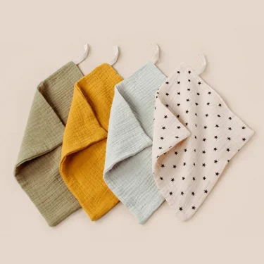 Baby Face Towel Infant Four-layer Muslin Gauze Burp Cloth Handkerchief Hanging Rope Pure Cotton Soft Small Square Towels 23*23cm 3