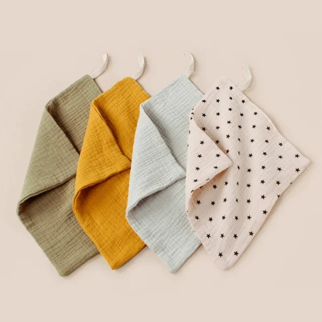 Baby Face Towel Infant Four-layer Muslin Gauze Burp Cloth Handkerchief Hanging Rope Pure Cotton Soft Small Square Towels 23*23cm 3