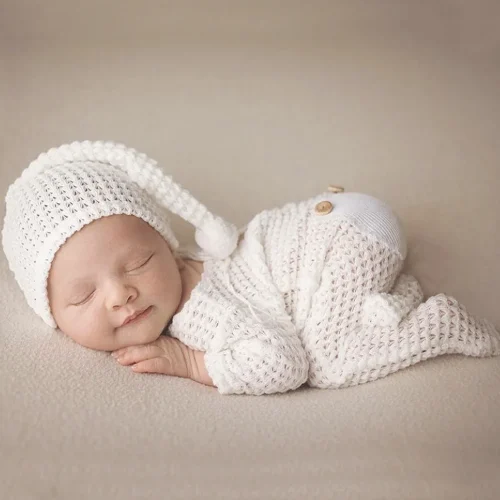 Ylsteed Neworn Footed Jumpsuit for Photo Shooting Infant Photography Outfits Newborn Buttons Pocket Romper with Pom Sleepy Hat 1