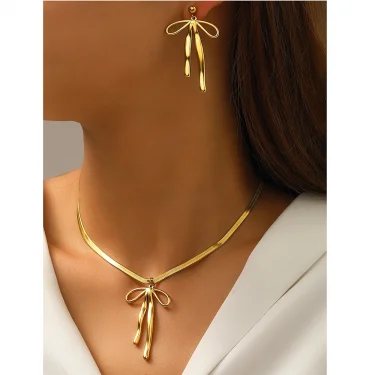 Stainless Steel Set Light Luxury Fashion Bow Tie Pendant Snake Bone Chain Earrings Necklace Set for Women Jewelry Daily Match 1