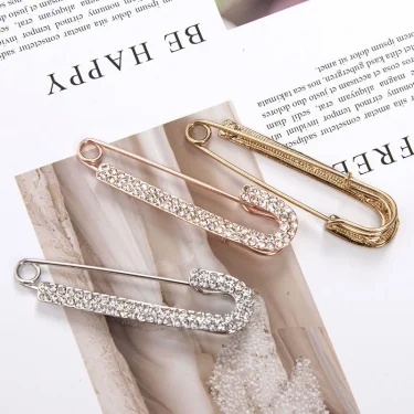 Simple Women Crystal Brooches Pin for Lady Vintage Jewelry Shiny Rhinestone Decoration Buckle Pin Paper Clip Accessories Gifts 2
