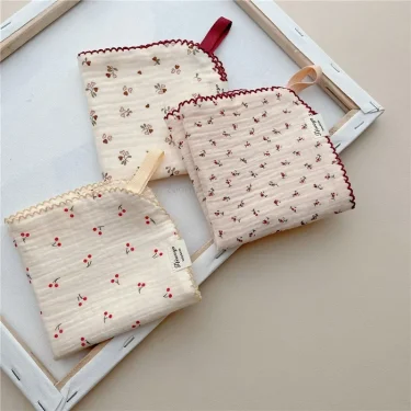 Cotton Baby Saliva Towel 4 Layers Newborn Infant Soft Face Towels Child Handkerchiefs Kids Hand Washcloth Toddler Bib Burp Cloth 3