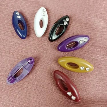 12Pcs/Box Muslim Hijab Pins Color Black and White Safety Pins Clips Ladies Dressing Accessories Brooches For Women Scarf Pins 6