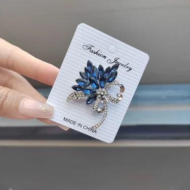 New Luxury Design Blue Crystal Brooches For Women Inlaid Rhinestone Pins Jewelry Clothing Accessories Gift 5
