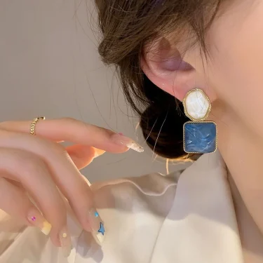 New Fashion Vintage Resin Geometric Drop Earrings for Women Charms Pendant Jewelry Party Gifts 3