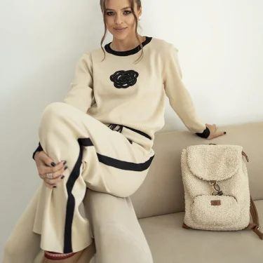 Casual Knitted Two Piece Women Sets Floral Sweater Matching Sets Knit Tracksuit Women Two Piece Set 2 Piece Winter Set For Women 4