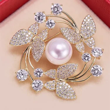 Elegant Women Girls Exquisite Fashion Crystal Pearl Flower Brooches Pins High-end Lady Rhinestone Suit Coat Accessories Jewelry 1
