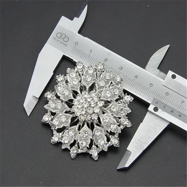 DIEZI New Design Shining Silver Color Rhinestone Crystal Small Flower Rhinestone Brooches Bouquet for Wedding Women Brooch Pins 5