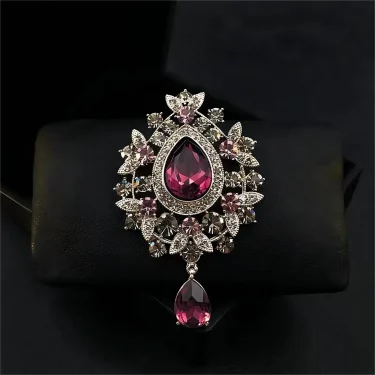 Rhinestone Snowflake Pins for Women Unisex Shiny Glass Flower Brooches Event Party Backpack Decoration Clothes Accessories 1