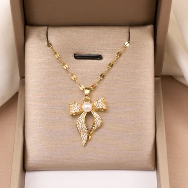 Exquisite and Gorgeous Pearl Stainless Steel Big Bow Necklace Classic Girly Dinner Clavicle Chain 2