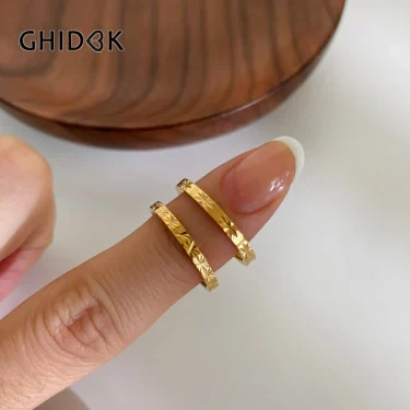 GHIDBK Tarnish Free Stainless Steel 18K Gold Pvd Plated Starburst Textured Rings for Women Fashion Wedding Jewelry Stackable 1