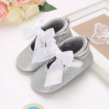 Cute 0-18M Spring Newborn Silver Baby Shoes Non Slip Cloth Bottom Girl Shoes Elegant Breathable Casual Baby First Walking Shoes 2